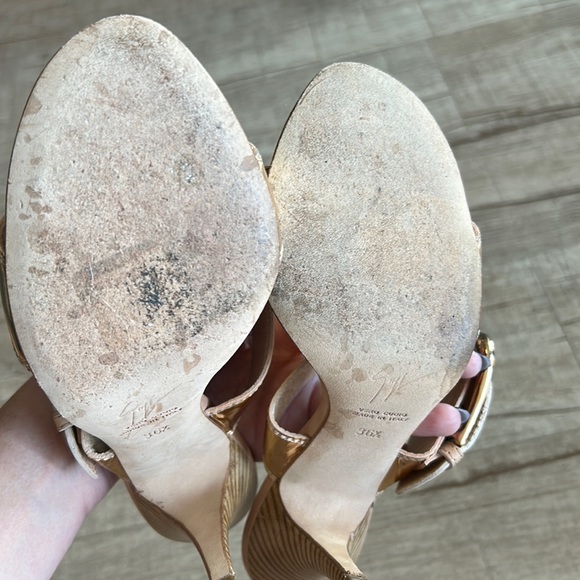 Giuseppe Zanotti $895 Metallic Double Buckle Strap Sandal, 6.5 - Picture 14 of 16
